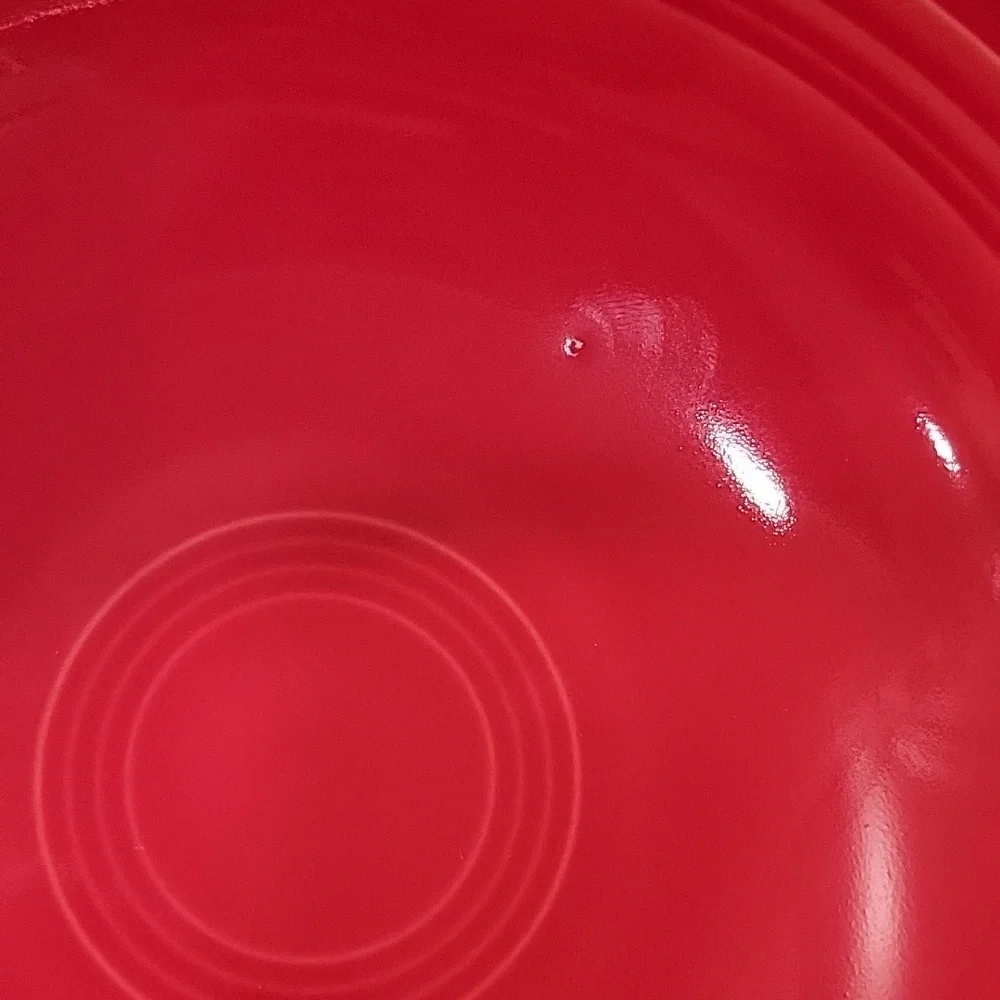 Bistro Coupe 7 5/8 Inch Medium Bowl 38 OZ Scarlet